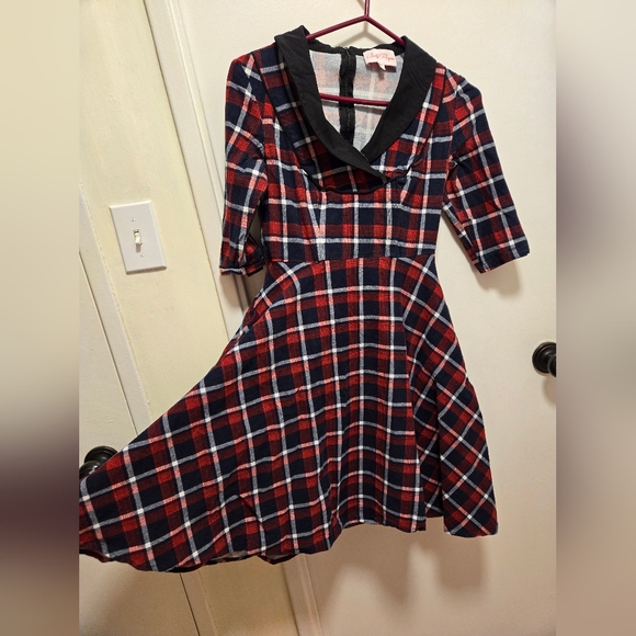 Belle Pique tartan dress - Picture 2 of 4